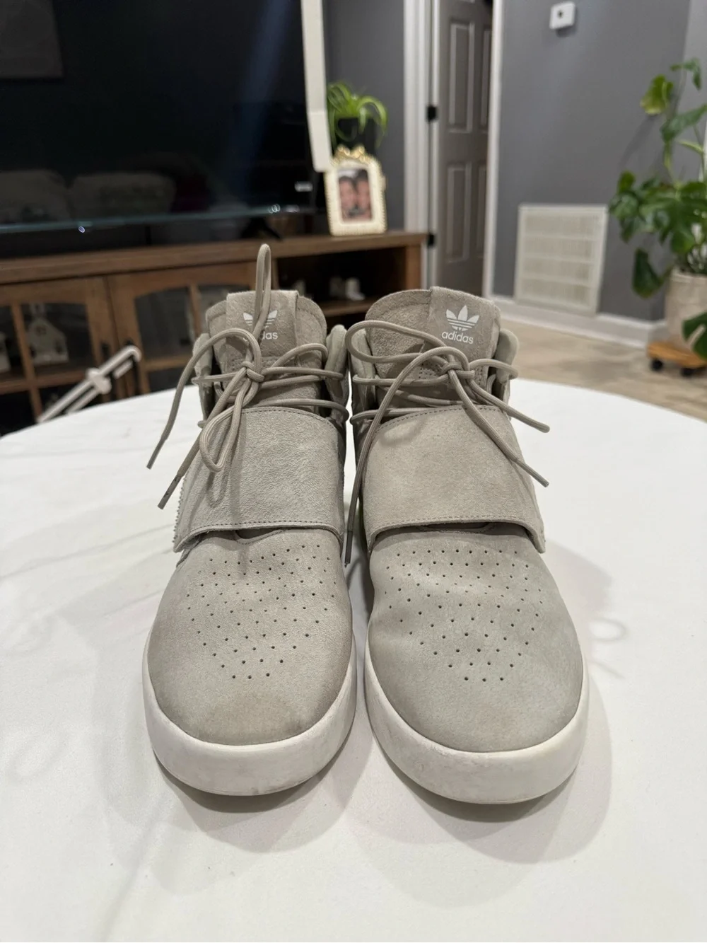 adidas Men's Light Gray Suede Boat Shoes